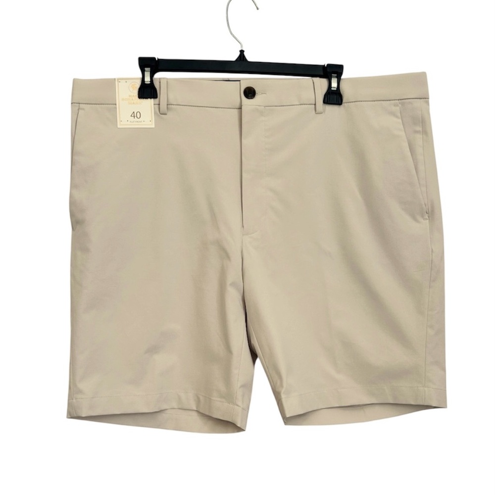 HART SCHAFFNER MARX Flat Front Performance Shorts in 40